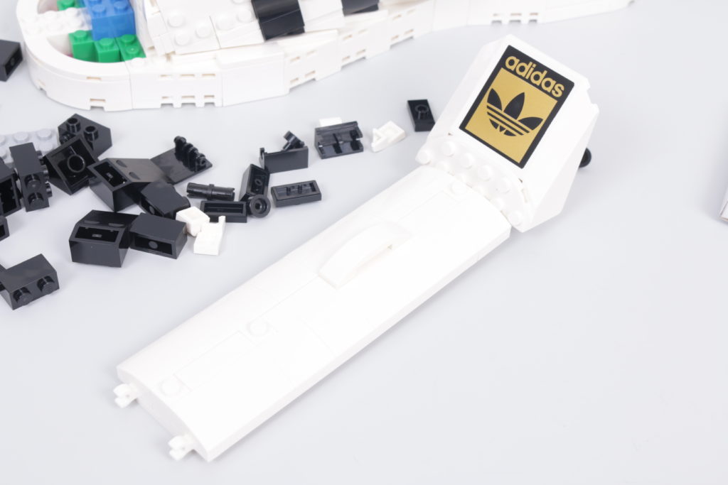 LEGO Creator Expert 18 plus 10282 Adidas Superstar review 29