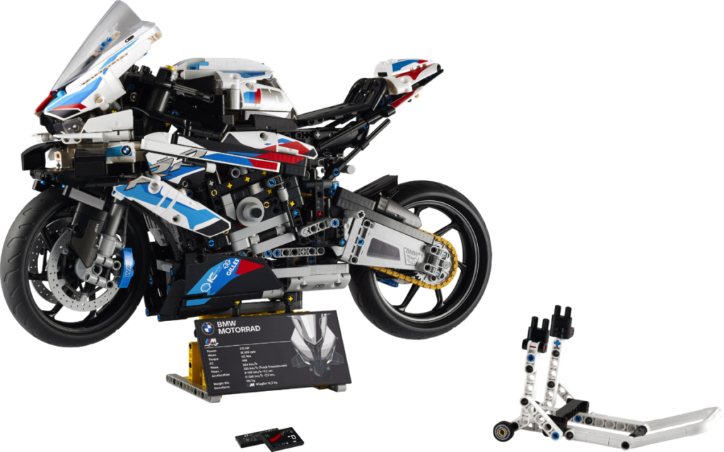 LEGO Technic 42130 BMW M 1000 RR 3 1024x639