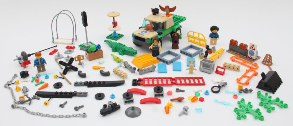 LEGO CITY 60353 Wildlife Rescue Missions review 37 1024x440