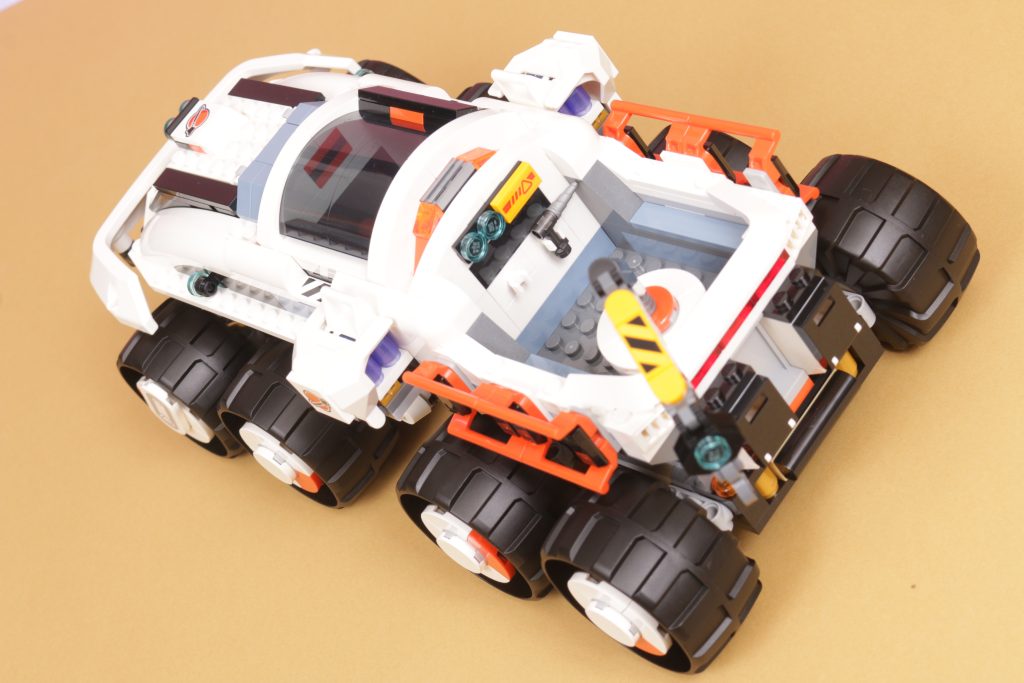LEGO City 60432 Command Rover and Crane Loader review 13 1024x683