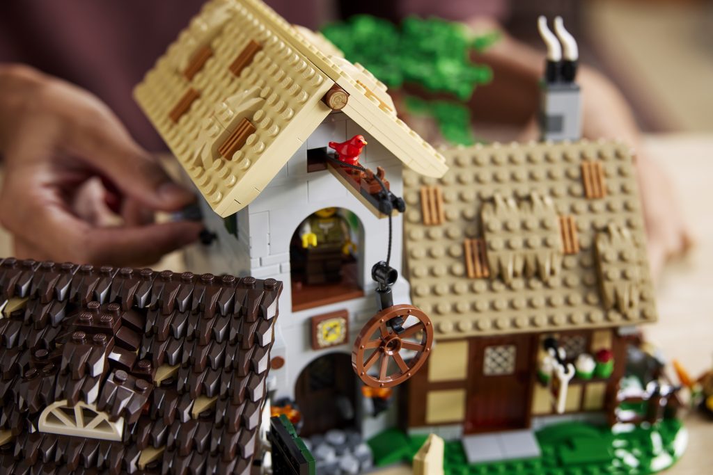 LEGO Icons 10332 medieval town square Lifestyle 6 1024x683