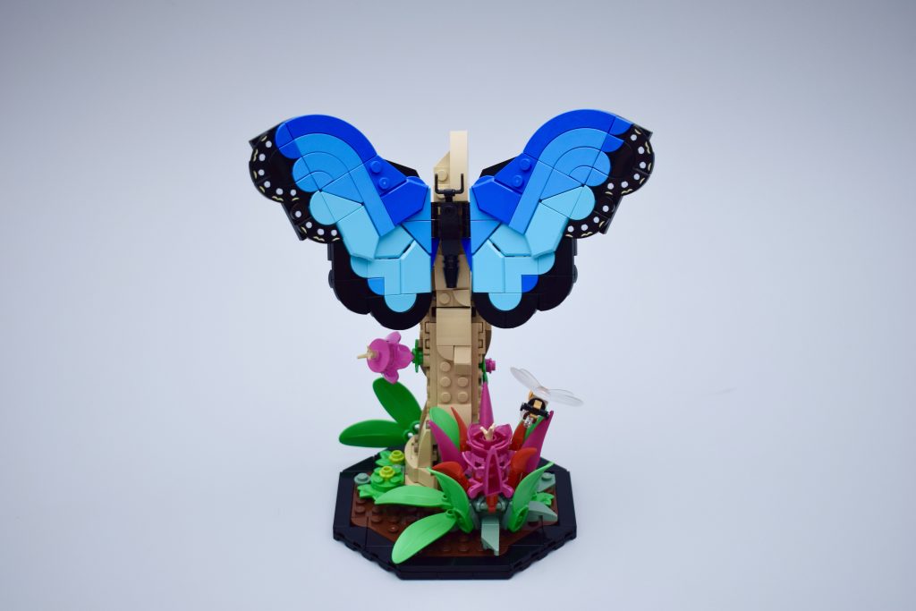LEGO Ideas 21342 The Insects Collection Review 77 1024x683