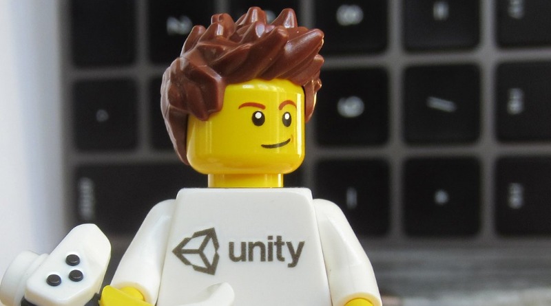Time is running out for the LEGO Ideas Microgame contest and a free minifigure