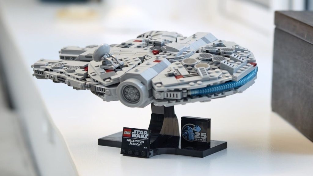 LEGO Star Wars 75375 Millennium Falcon featured 1024x576