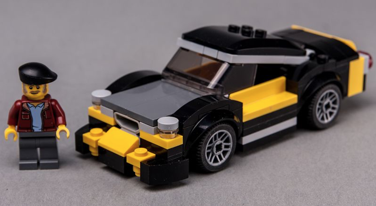 Alternate building instructions available for LEGO 40532 Vintage Taxi