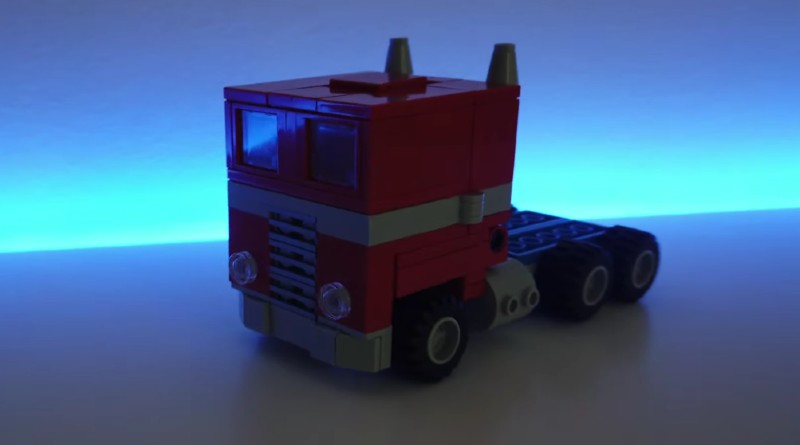 Learn how to make a working Transformer from an ex-LEGO designer