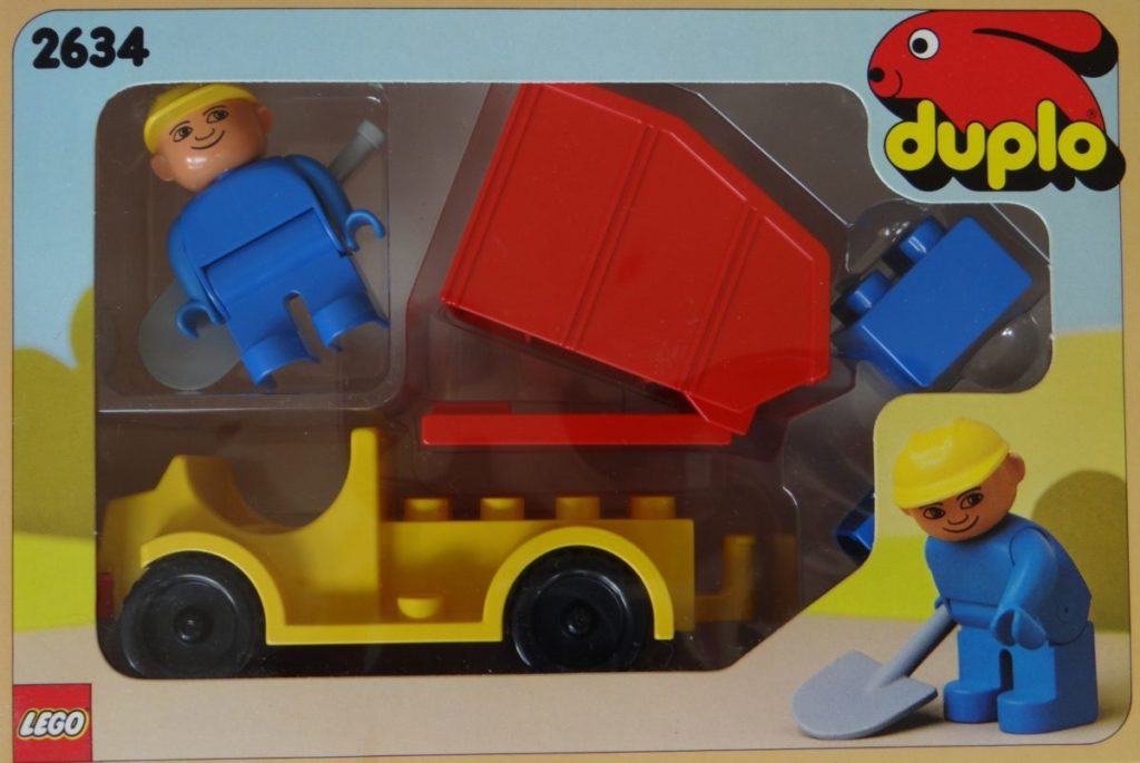 2634 Tip Truck DUPLO 1024x685