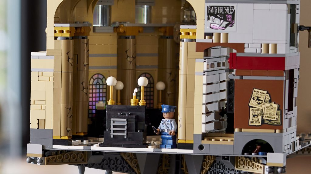 LEGO Harry Potter 76417 Gringotts Wizarding Bank Collectors Edition visual tour 7 1024x576