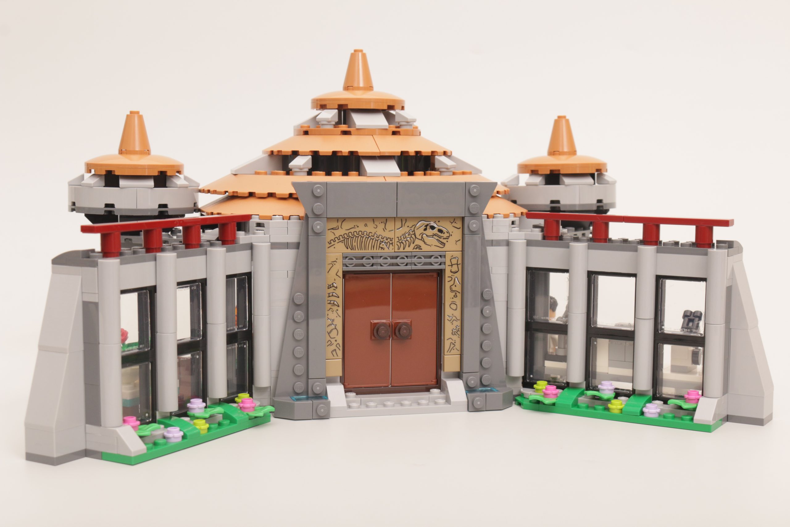 LEGO Jurassic Park 76961 Visitor Centre T. rex Raptor Attack review 19 scaled