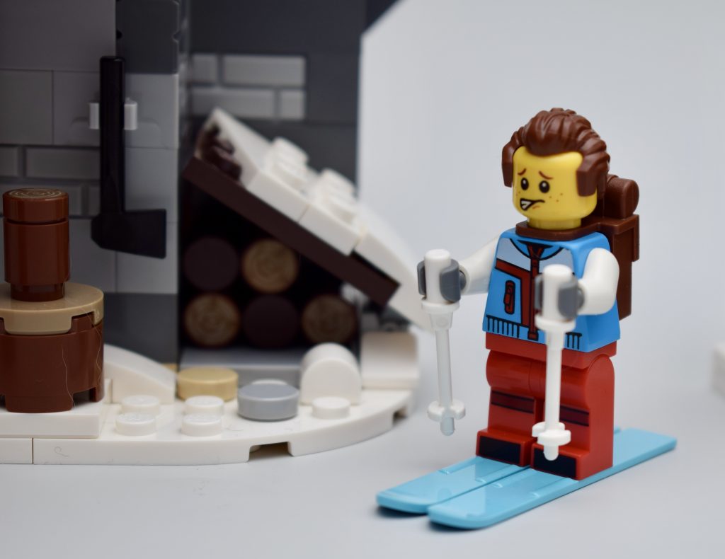 LEGO Icons 10325 Alpine Lodge Review 7 1024x790