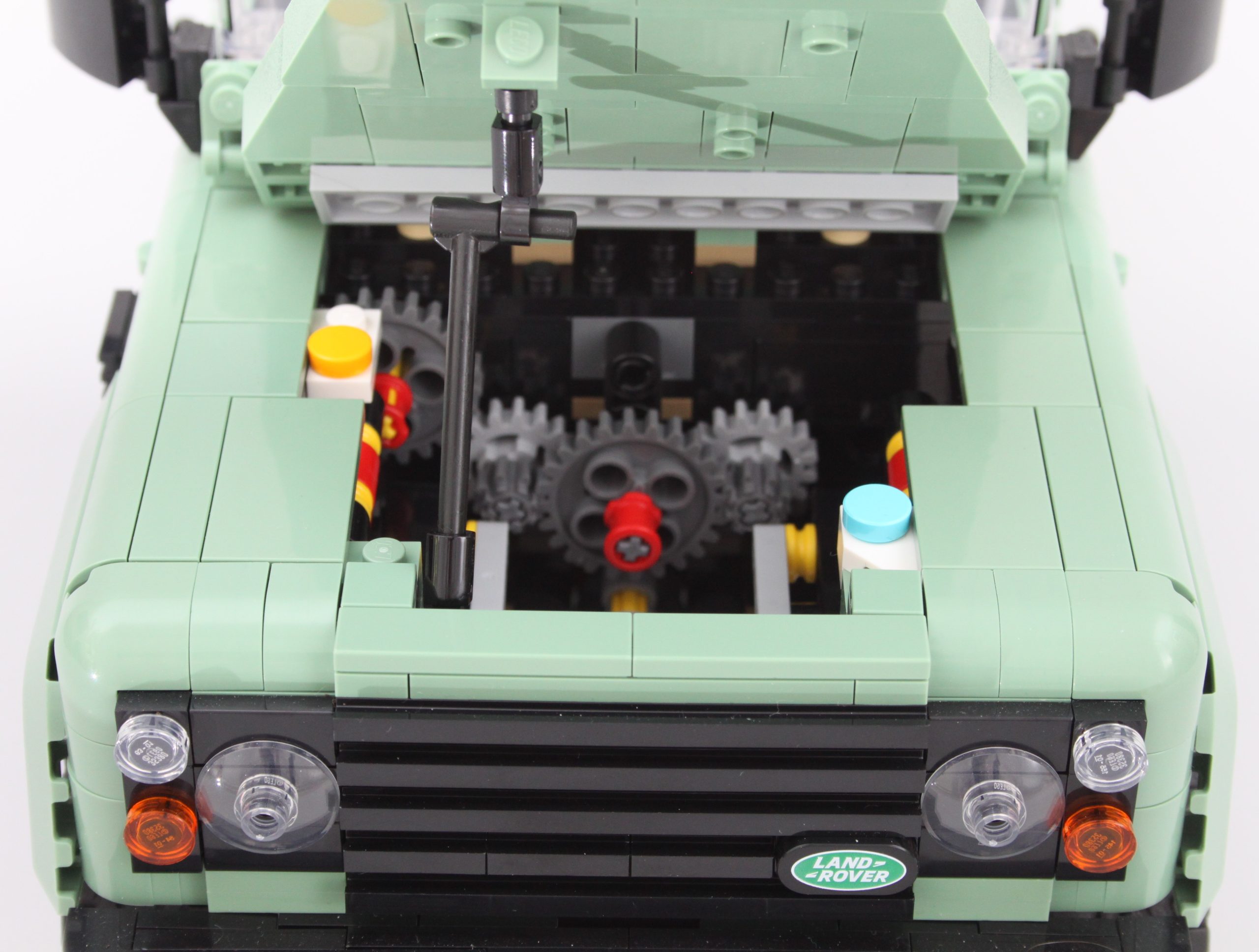 LEGO ICONS 10317 Land Rover Classic Defender 90 review 46 scaled