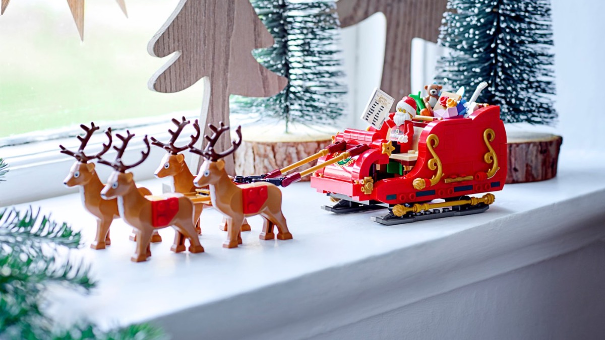 Christmas is coming as new LEGO Seasonal sets are released