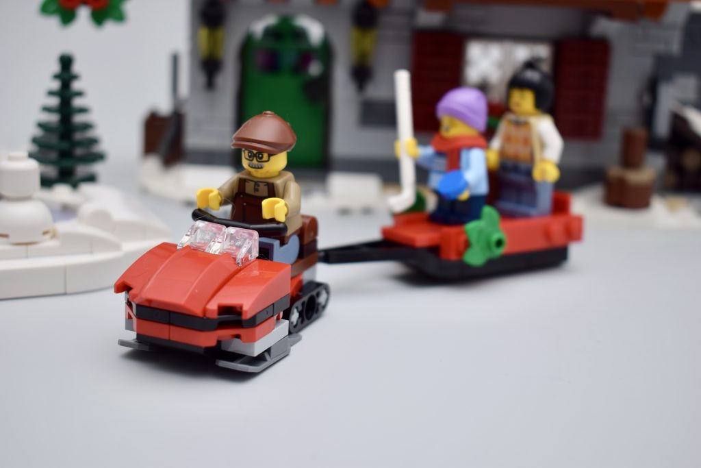 LEGO Icons 10325 Alpine Lodge Review 5 1024x683