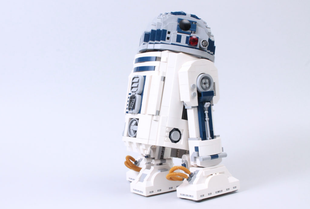 LEGO Star Wars 75308 R2 D2 review 50
