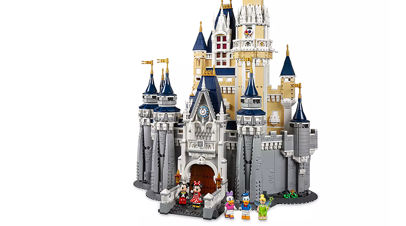 LEGO 71040 The Disney Castle returns