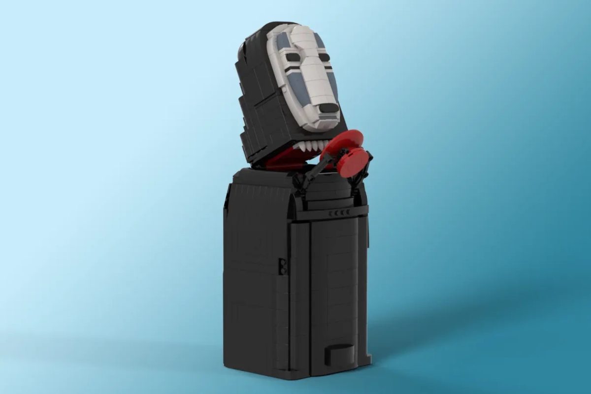 LEGO Ideas Chihiro No Face Piggy Bank 6 1200x800