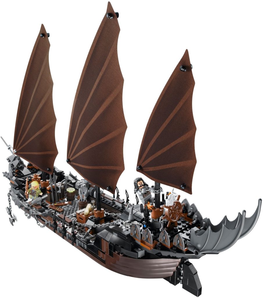 LEGO Lord of the Rings 79008 Pirate Ship Ambush Rear View 905x1024