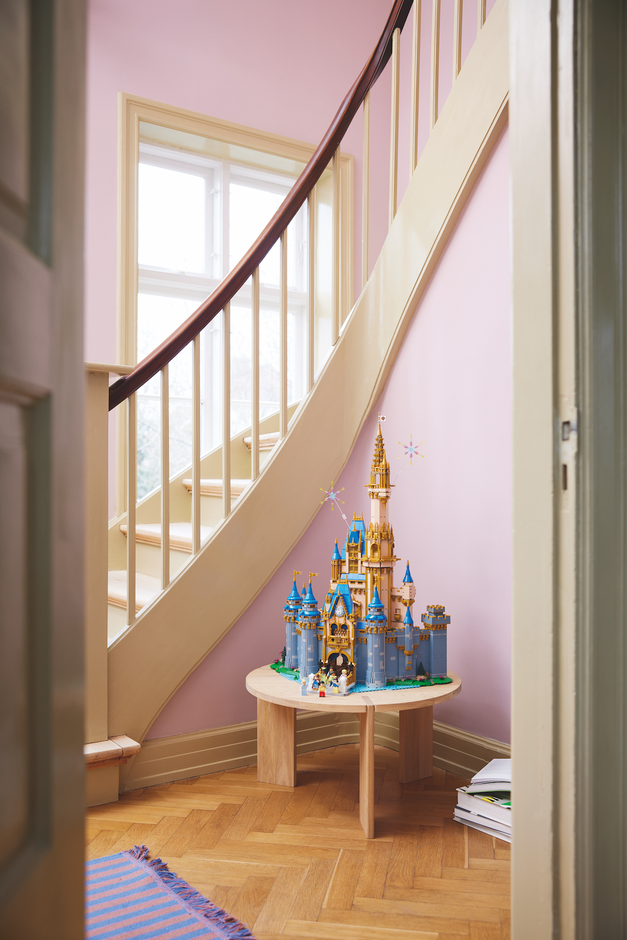 LEGO Disney 100th anniversary 43222 Disney Castle 38