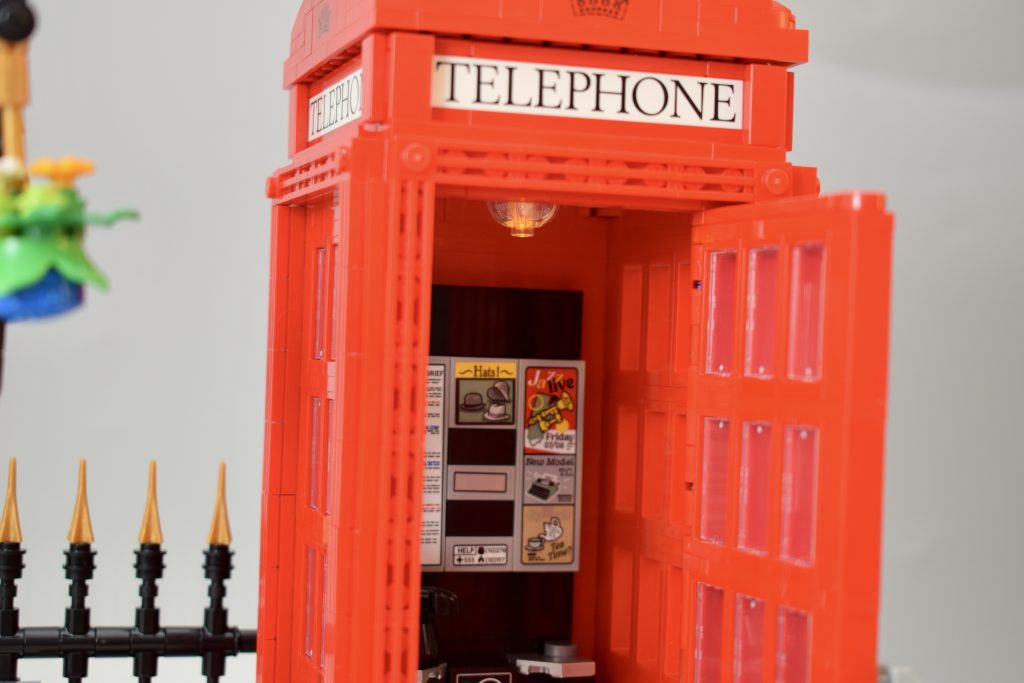LEGO Ideas 21347 Red London Telephone Box review 27 1024x683