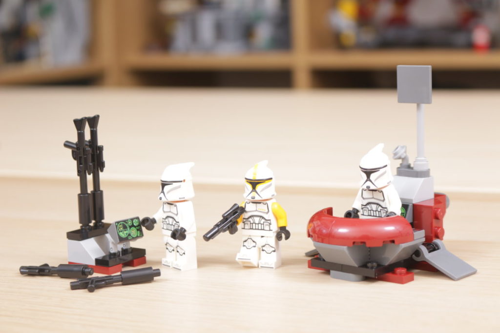 LEGO Star Wars 40558 Clone Trooper Command Station review 1 1024x683